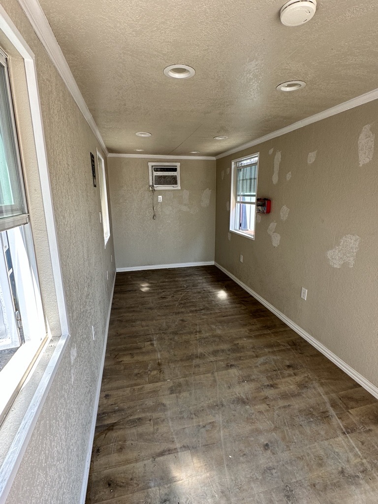 20' Standard — Secure Office photo 3